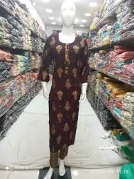 Mahajan Kurtis