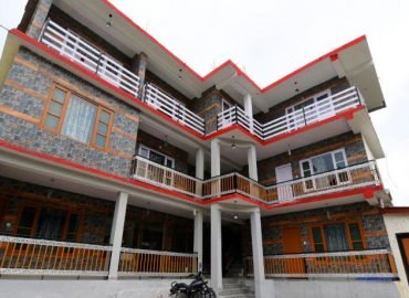 OYO 15216 North Villa
