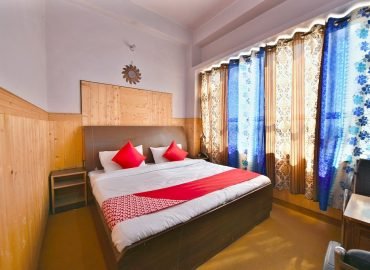 Hotel East End