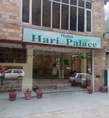 OYO Flagship 22806 Hari Palace
