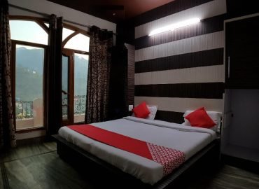 OYO 30576 Satyam Regency