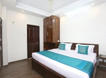 OYO 11095 Hotel Sai Stay Inn