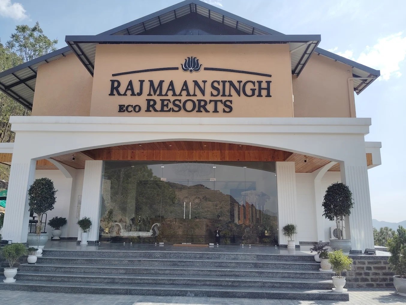 Listing Logo