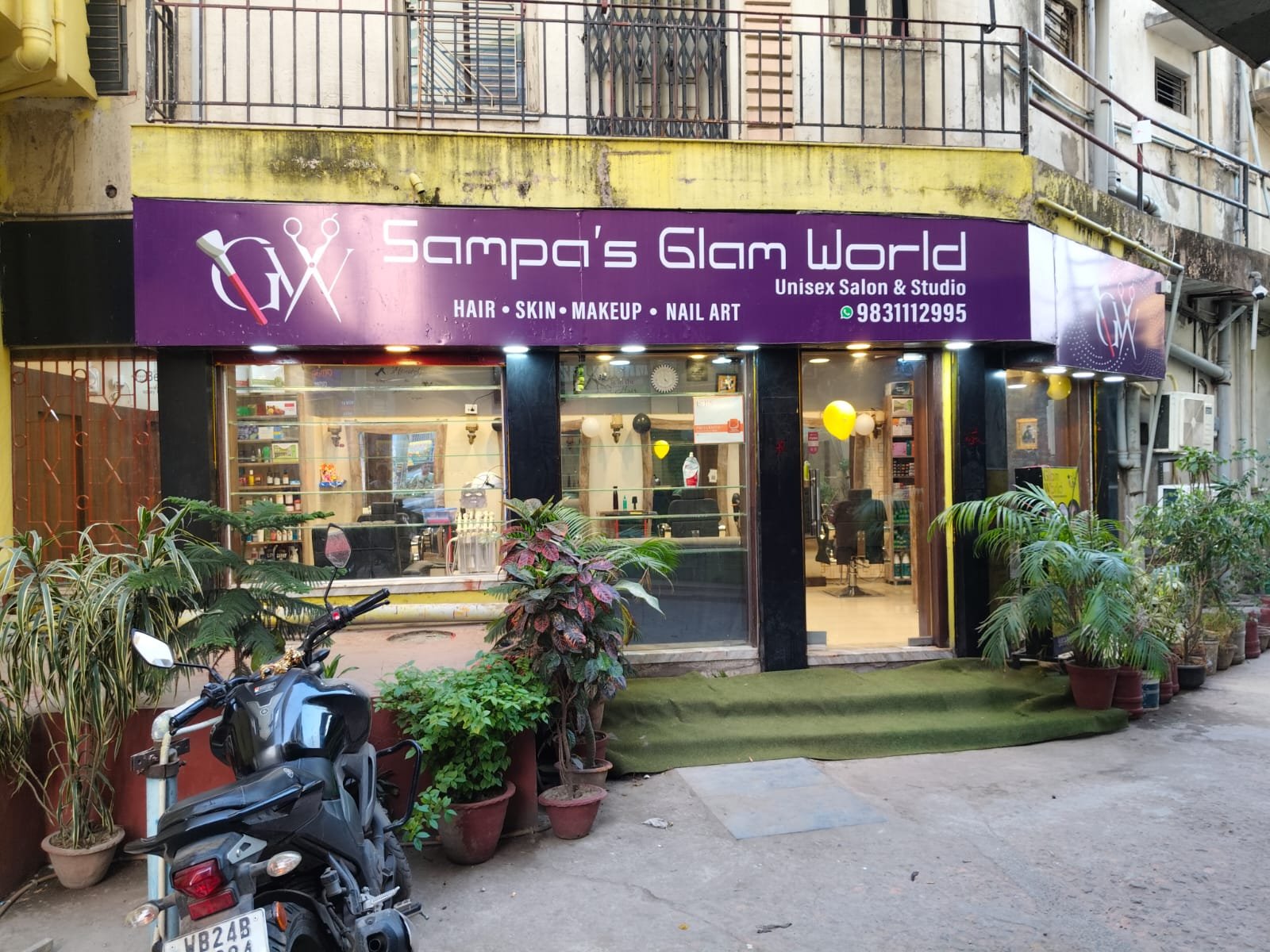 Sampa's Glam World